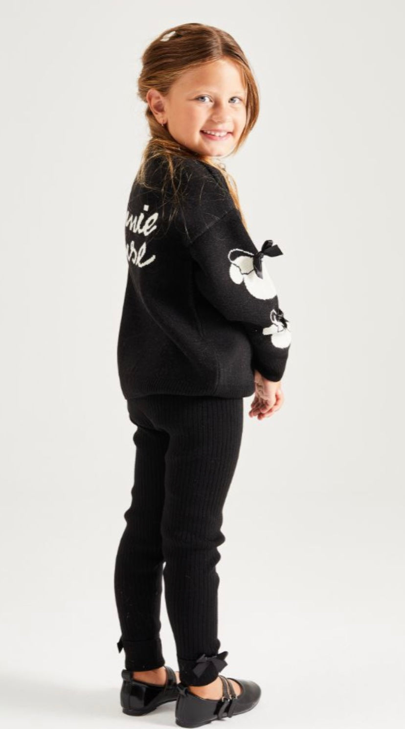 Strickjacke mit leggings